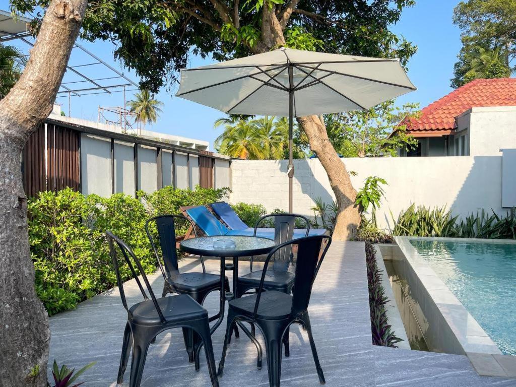 The Living Pool Hotell Ko Samui